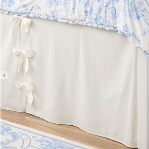 Dorm room bed skirt